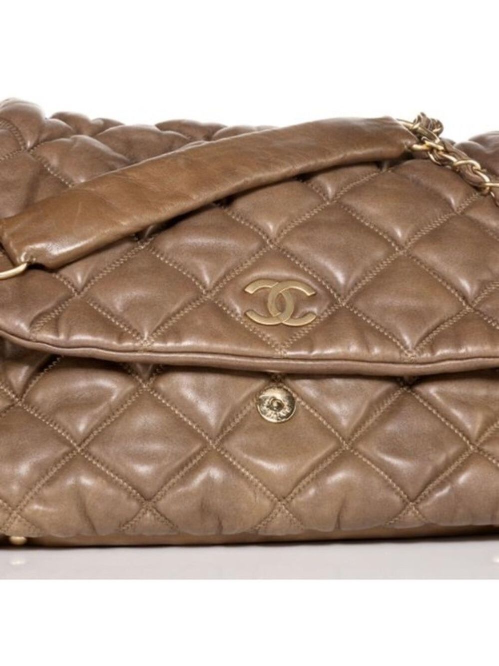 Auth Chanel Diamond Quilt Lambskin Leather Bag - Picture 4 of 9